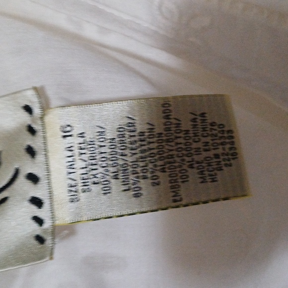 ICE DRESS - Picture 3 of 3